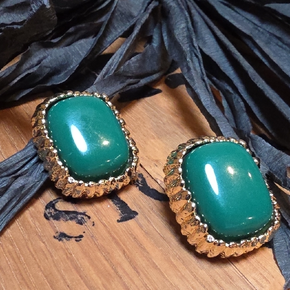 New! ZARA Green Resin Stone Gold Square Sculptural Statement Earrings • NWOT